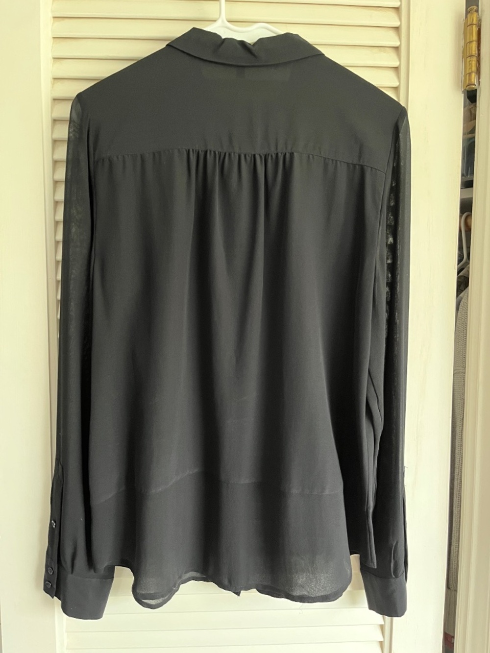 Joie Black Silk Flowy Blouse Size Medium - Picture 2 of 8